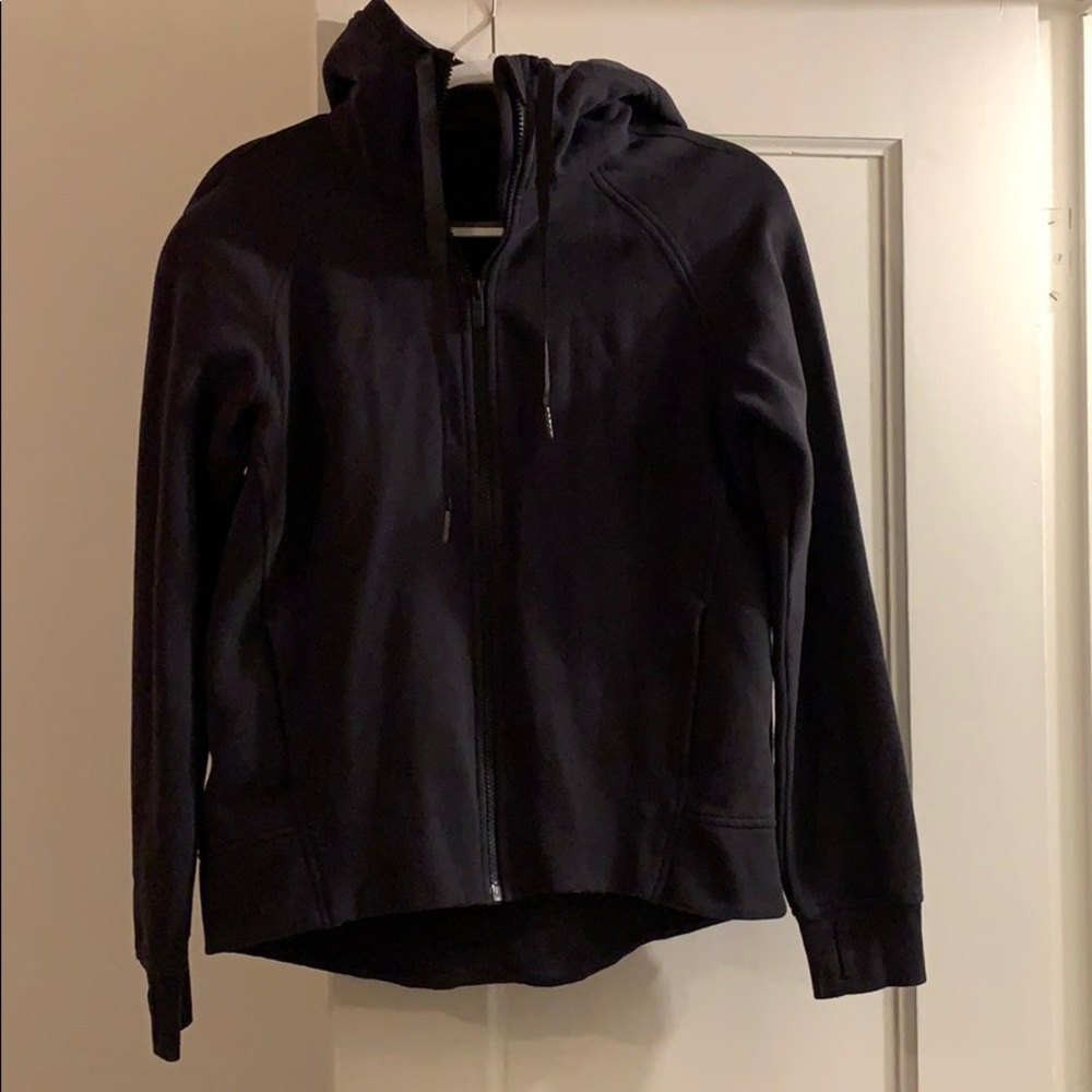Lulemon zip up jacket.
